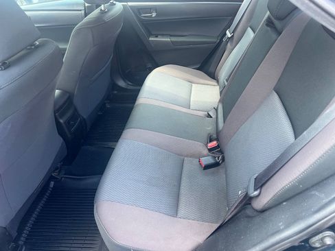 Used 2018 Toyota Corolla LE FWD image 9