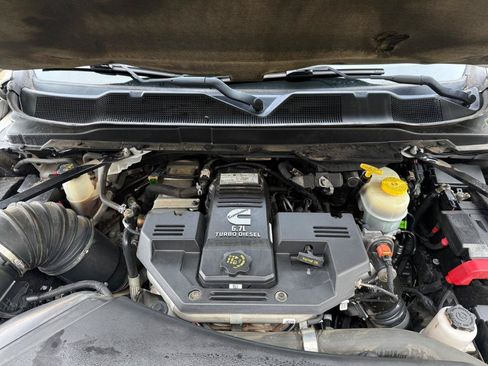 Used 2020 RAM 3500 Tradesman w/ Chrome Appearance Group AWD/4WD image 20