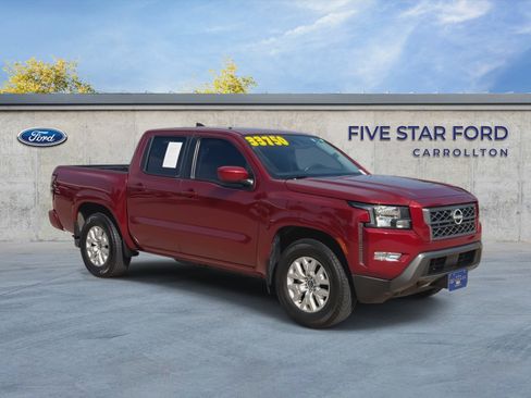 Used 2024 Nissan Frontier SV w/ SV Convenience Package RWD image 2