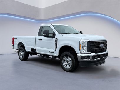 New 2026 Ford F350 XL w/ FX4 Off-Road Package