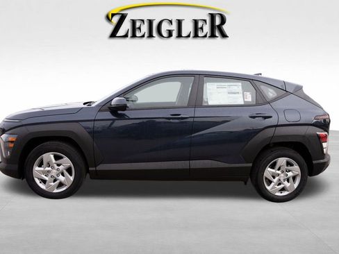 New 2026 Hyundai Kona SE image 4