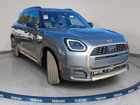 New 2026 MINI Cooper Countryman S w/ Comfort Package Max image 3