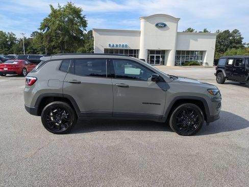 New 2026 Jeep Compass Latitude AWD/4WD image 2