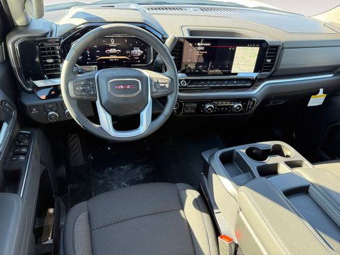 New 2026 GMC Sierra 1500 Elevation image 15