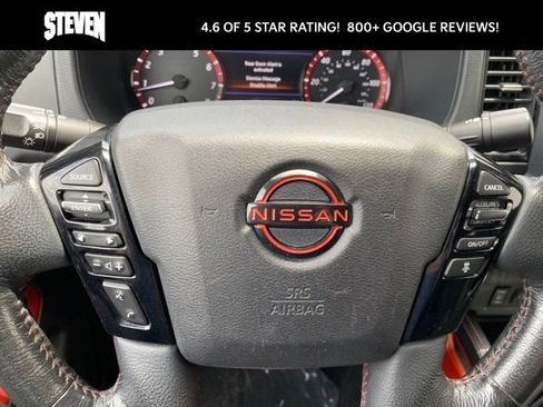 Used 2022 Nissan Frontier PRO-4X image 18