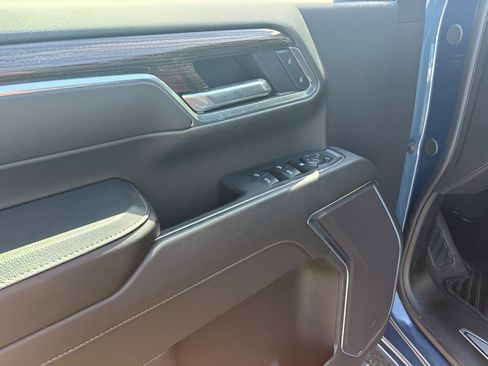 Certified 2024 Chevrolet Silverado 2500 LT AWD/4WD image 12