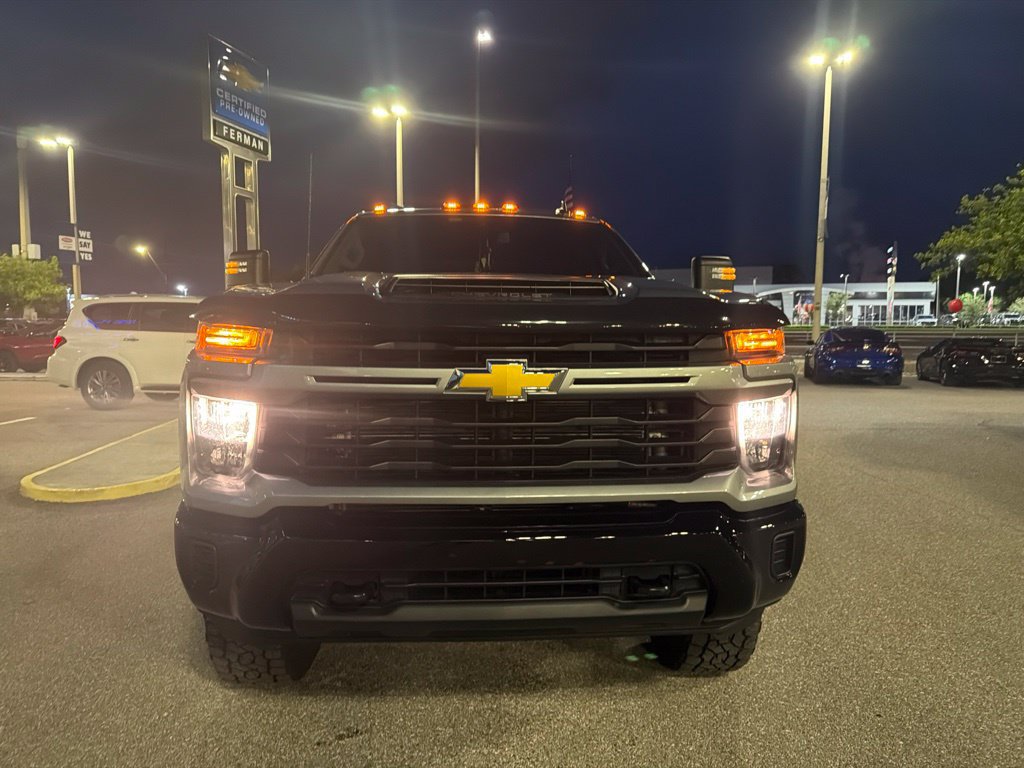 Used 2024 Chevrolet Silverado 2500 Custom w/ Custom Value Package AWD/4WD image 16