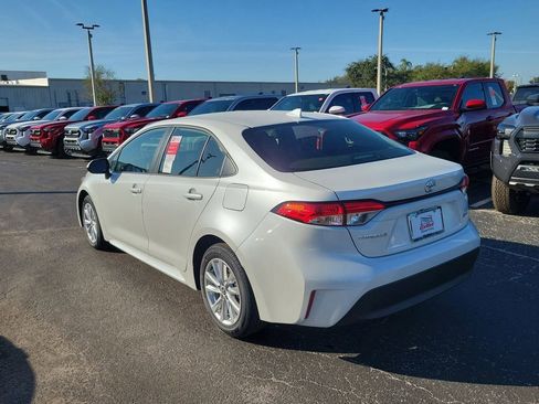 New 2026 Toyota Corolla LE image 4