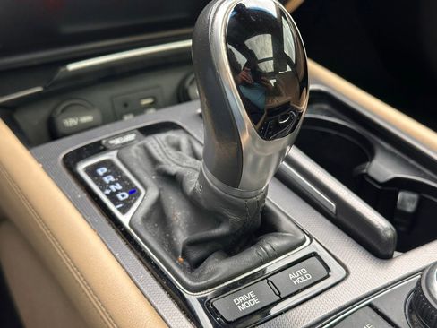 Used 2016 Hyundai Genesis 3.8 w/ Option Group 04 image 35