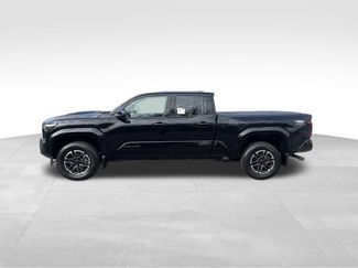 New 2025 Toyota Tacoma TRD Sport video 2