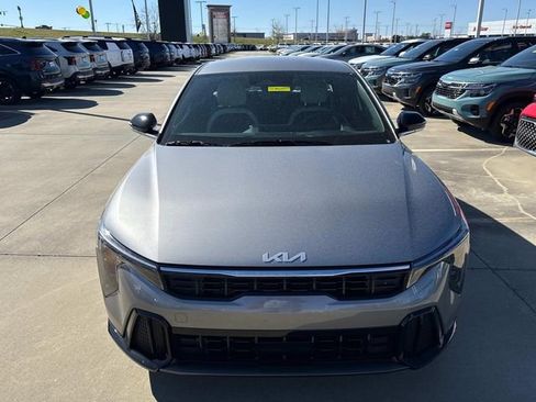 New 2026 Kia K4 GT-Line image 2