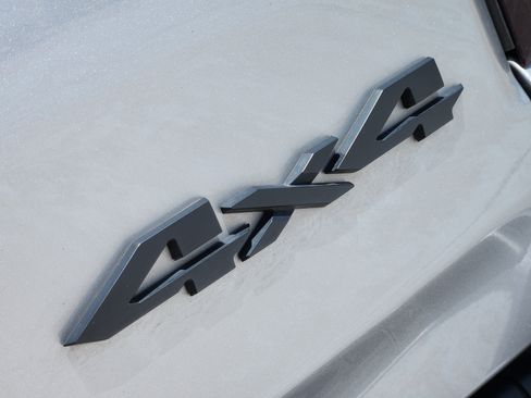 Used 2025 RAM 1500 Big Horn AWD/4WD image 14