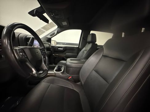 Used 2022 Chevrolet Silverado 1500 RST w/ Convenience Package II AWD/4WD image 18