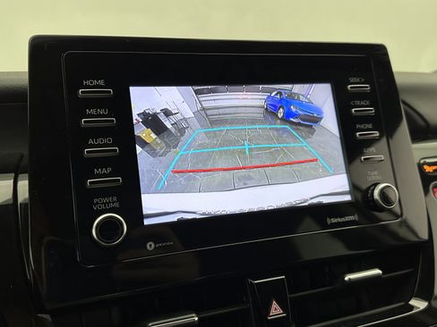 Used 2024 Toyota Camry SE image 19