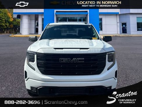 Certified 2022 GMC Sierra 1500 Elevation w/ LPO, Elevation Black Package image 2