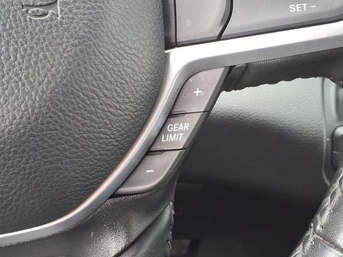 Used 2024 RAM 2500 Big Horn w/ Sport Appearance Package image 33