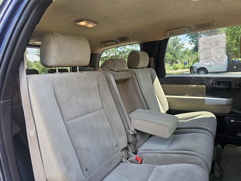 Used 2008 Toyota Sequoia SR5 AWD/4WD image 44