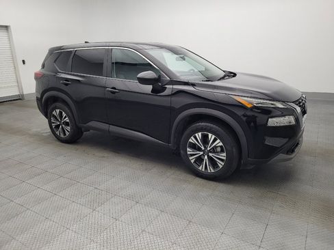 Used 2023 Nissan Rogue SV image 11