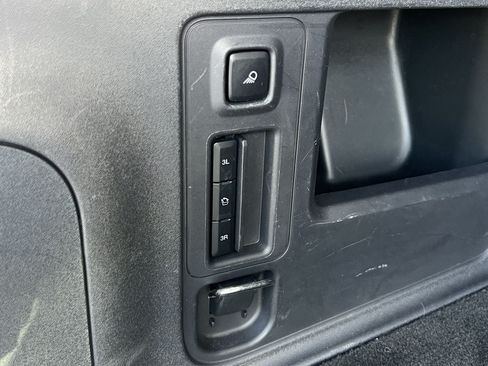 Used 2025 Ford Expedition Active RWD image 27