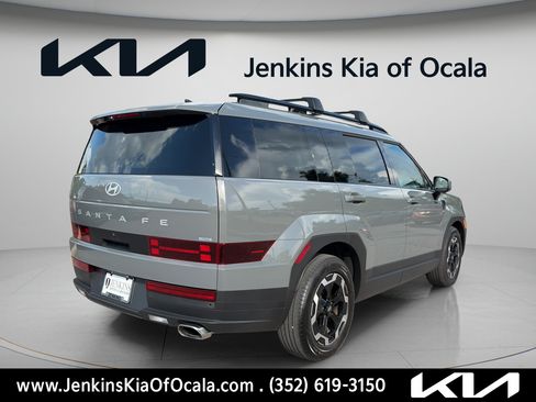 Used 2025 Hyundai Santa Fe SEL AWD/4WD image 3