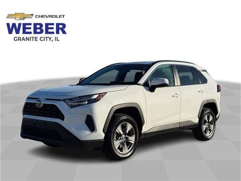 Used 2024 Toyota RAV4 XLE image 1