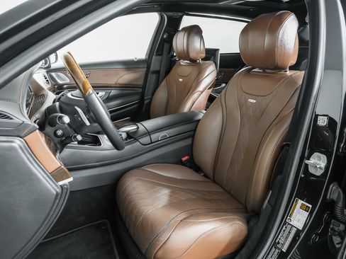 Used 2016 Mercedes-Benz Maybach S 600 image 10