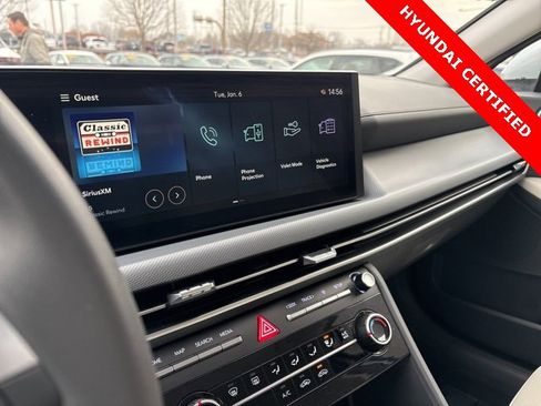 Certified 2025 Hyundai Sonata SE image 18