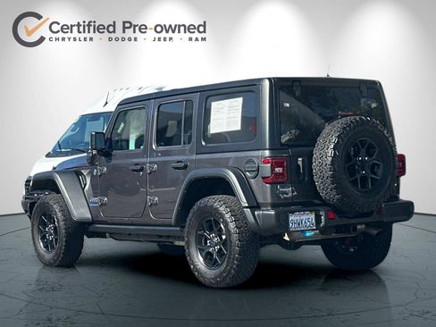 Used 2024 Jeep Wrangler Unlimited AWD/4WD image 5