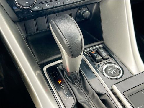 Used 2019 Mitsubishi Eclipse Cross SE AWD/4WD image 15