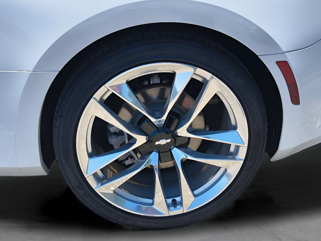 Used 2023 Chevrolet Camaro LT w/ RS Package RWD image 3