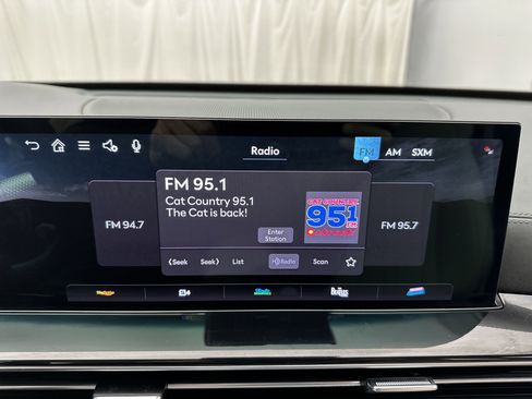 Certified 2025 Genesis GV80 2.5T Standard image 16