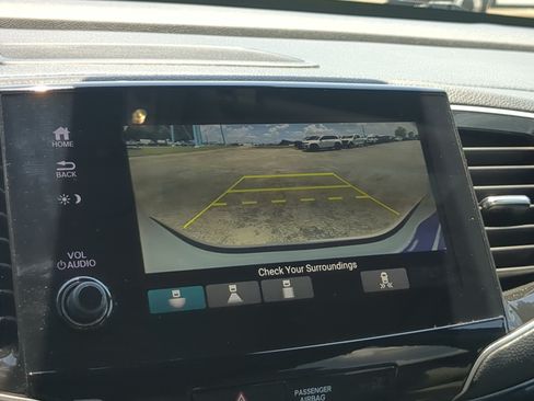Used 2020 Honda Pilot Elite image 19