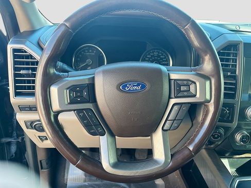 Used 2020 Ford F150 Limited w/ Trailer Tow Package AWD/4WD image 11