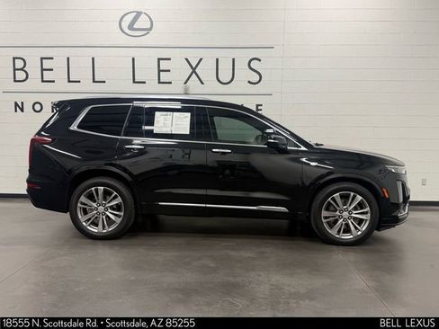 Used 2023 Cadillac XT6 Premium Luxury w/ Technology Package image 3