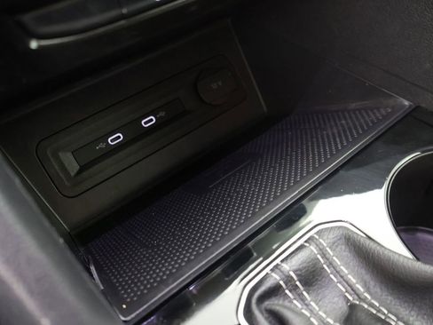 Used 2022 Volkswagen Atlas SE image 57