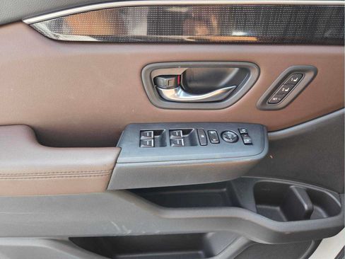Used 2023 Honda Pilot Elite image 24
