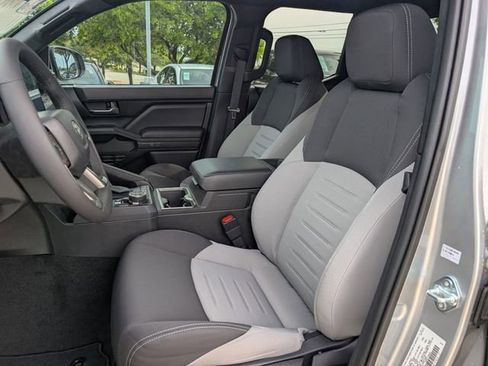 New 2026 Toyota Tacoma TRD Off-Road AWD/4WD image 20
