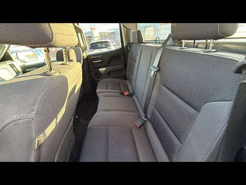 Used 2018 Chevrolet Silverado 1500 LT image 24