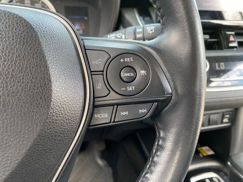 Used 2022 Toyota Corolla Cross LE FWD image 22