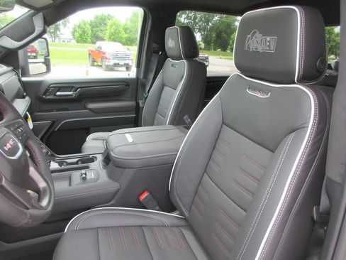 New 2026 GMC Sierra 2500 AT4X w/ AT4X AEV Edition AWD/4WD image 13
