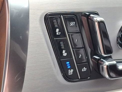 New 2026 Cadillac Vistiq Sport w/ LPO, Floor Liner Package image 17