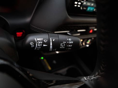 Certified 2025 Honda HR-V EX-L image 24