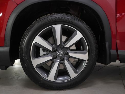 Used 2024 Honda Pilot Touring image 34