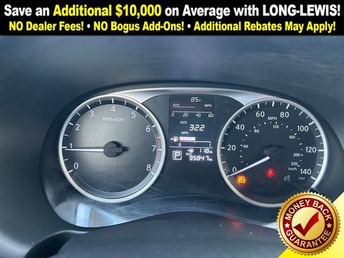 Used 2020 Nissan Kicks S image 21