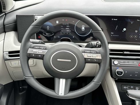 New 2026 Hyundai Tucson SEL image 12