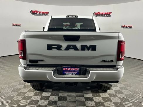 New 2026 RAM 2500 Big Horn AWD/4WD image 7