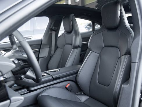 Used 2026 Porsche Taycan RWD image 4