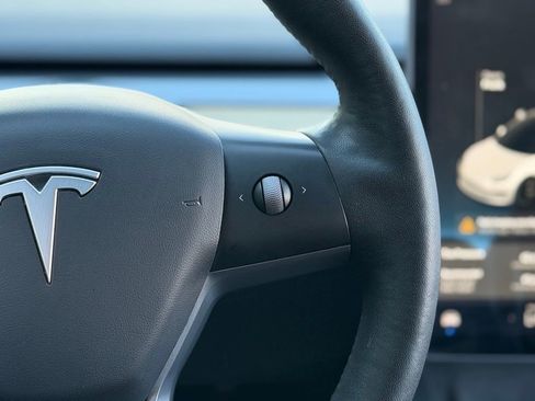 Used 2021 Tesla Model 3 Standard Range Plus RWD image 45