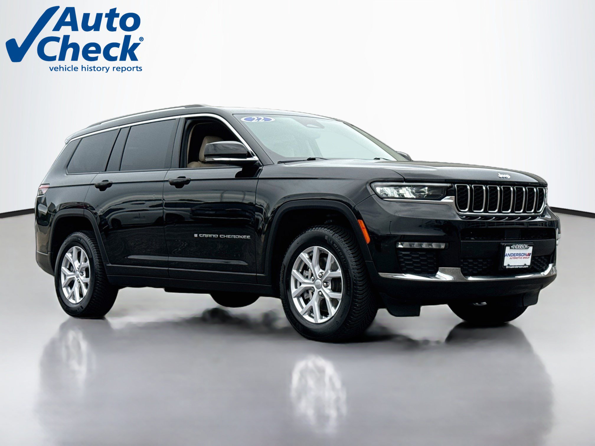 Used 2022 Jeep Grand Cherokee L Limited AWD/4WD image 1