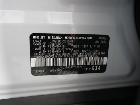 Used 2023 Mitsubishi Outlander ES image 30